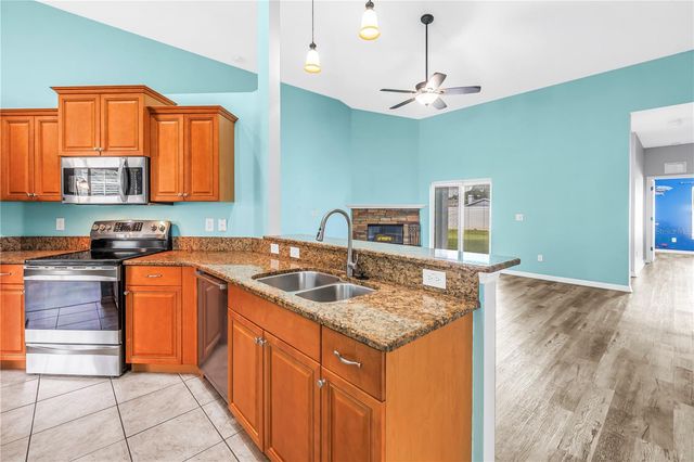 6060 97TH AVENUE N, Pinellas Park, FL 33782