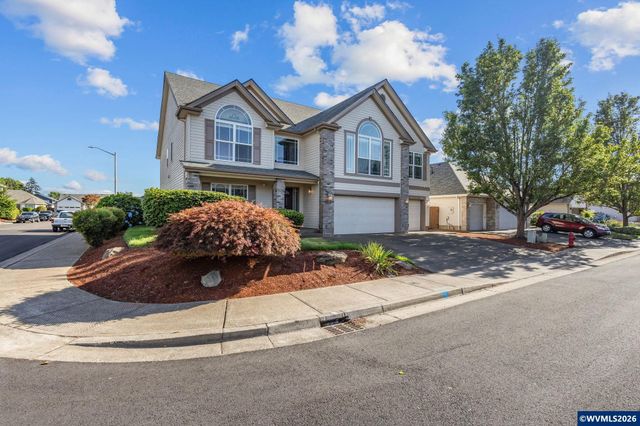 762 Burgundy Av NE, Keizer, OR 97303