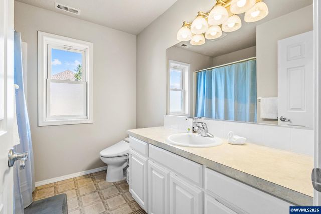 762 Burgundy Av NE, Keizer, OR 97303