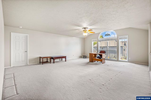 762 Burgundy Av NE, Keizer, OR 97303