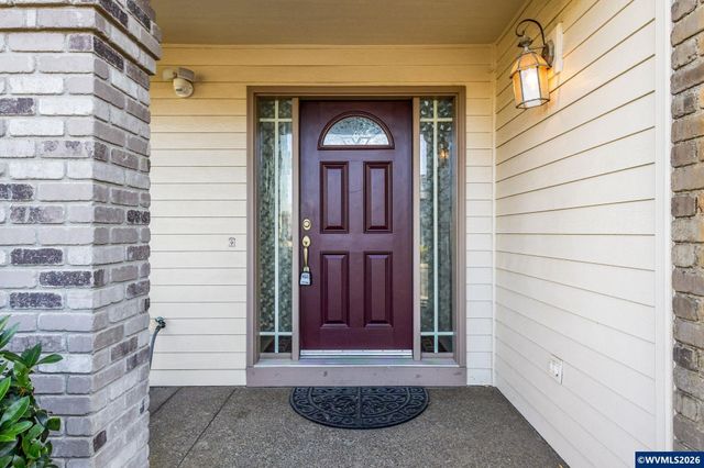 762 Burgundy Av NE, Keizer, OR 97303