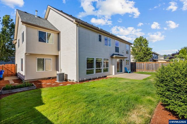 762 Burgundy Av NE, Keizer, OR 97303