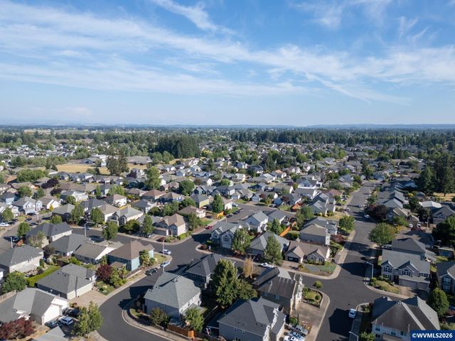 762 Burgundy Av NE, Keizer, OR 97303