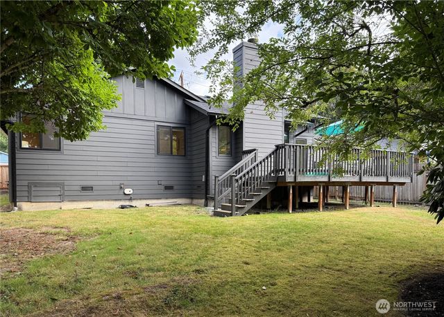 9323 NE 124th Street, Kirkland, WA 98034