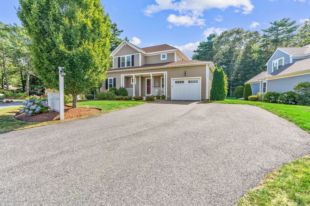 10 Cross Rd, Mashpee, MA 02649