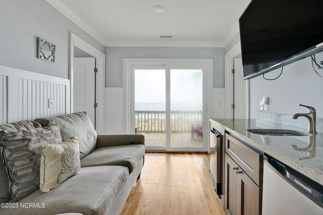 4019 E Beach Drive, Oak Island, NC 28465