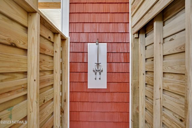 4019 E Beach Drive, Oak Island, NC 28465