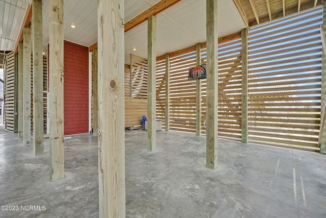 4019 E Beach Drive, Oak Island, NC 28465