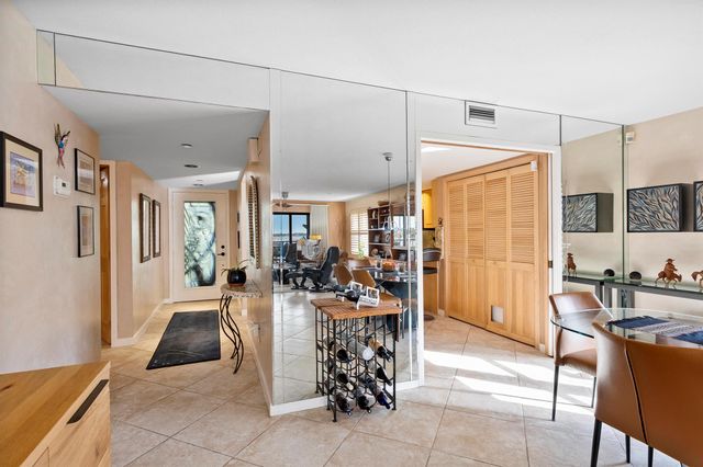 415 NW North River Drive 201, Stuart, FL 34994