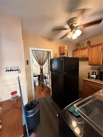 551-553 NE 133rd St, North Miami, FL 33161