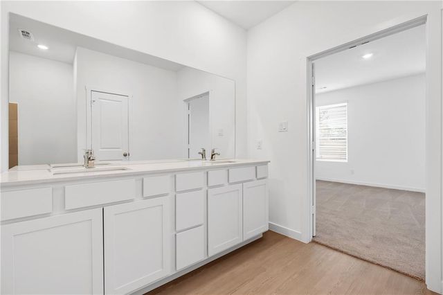 21347 Cleveland Street, Spring Hill, KS 66083