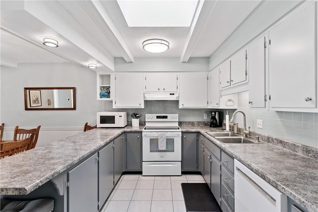 3 Barnes Ave A, Jekyll Island, GA 31527