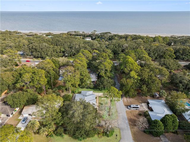 3 Barnes Ave A, Jekyll Island, GA 31527