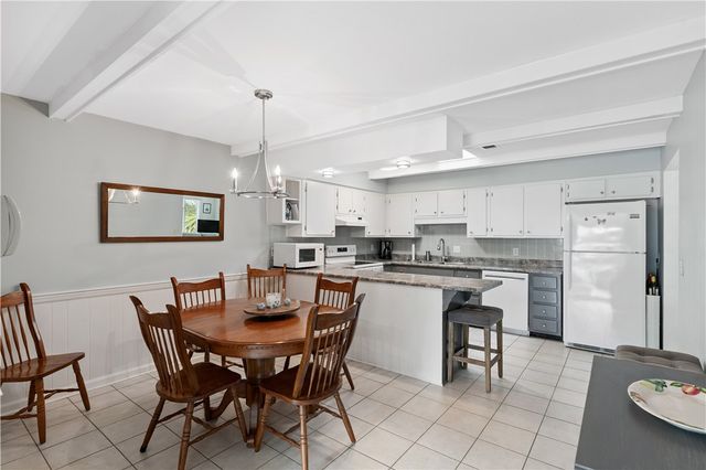 3 Barnes Ave A, Jekyll Island, GA 31527