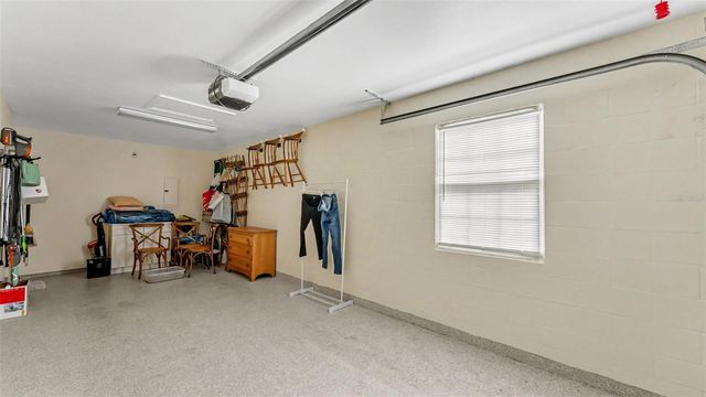 564 GRASSLANDS VILLAGE CIRCLE, Lakeland, FL 33803