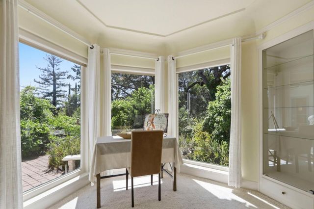 18211 Saratoga Los Gatos Road, Monte Sereno, CA 95030