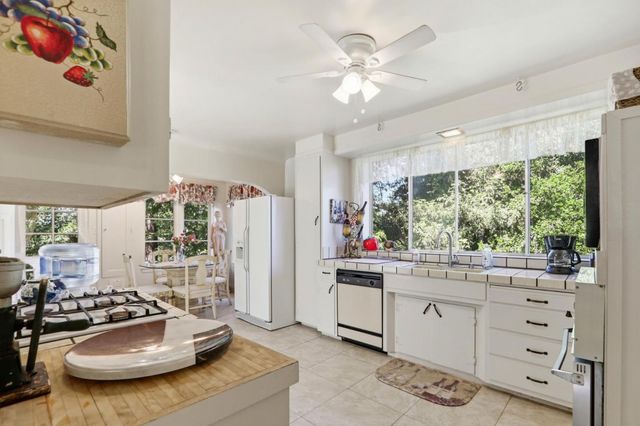 18211 Saratoga Los Gatos Road, Monte Sereno, CA 95030