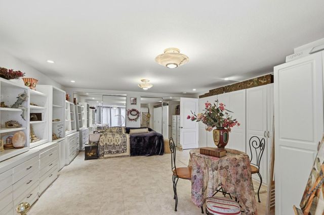 18211 Saratoga Los Gatos Road, Monte Sereno, CA 95030