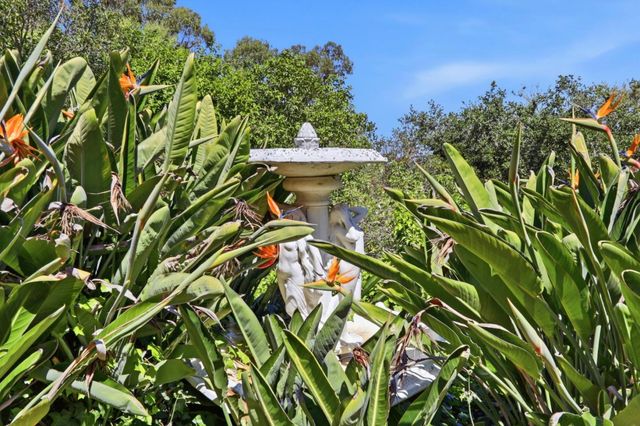 18211 Saratoga Los Gatos Road, Monte Sereno, CA 95030