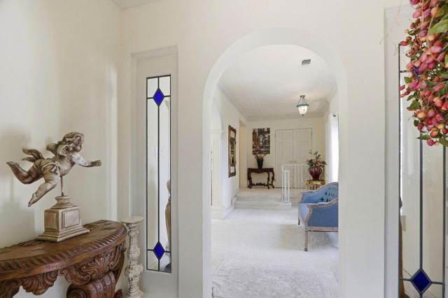 18211 Saratoga Los Gatos Road, Monte Sereno, CA 95030