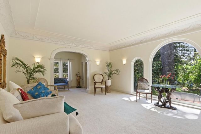 18211 Saratoga Los Gatos Road, Monte Sereno, CA 95030