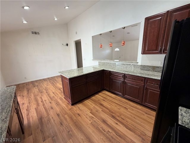6225 Cedarwood Avenue, Las Vegas, NV 89103