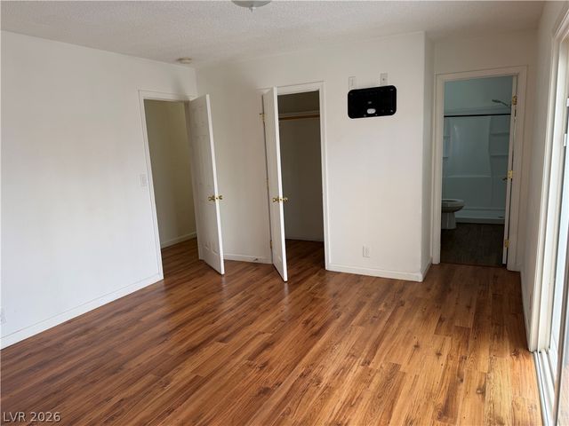 6225 Cedarwood Avenue, Las Vegas, NV 89103