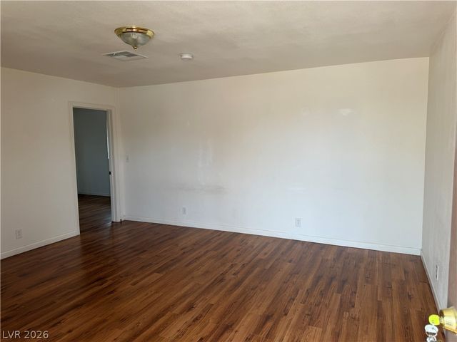 6225 Cedarwood Avenue, Las Vegas, NV 89103