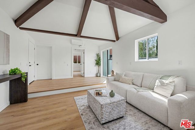 2831 Overland Avenue, Los Angeles, CA 90064