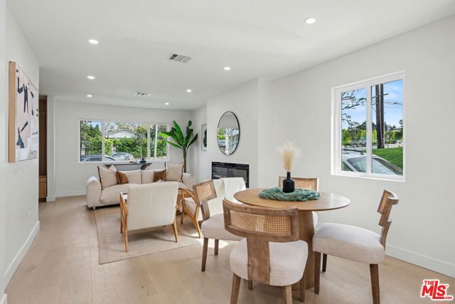 2831 Overland Avenue, Los Angeles, CA 90064