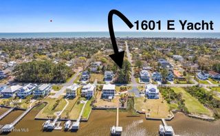 1601 E Yacht Drive, Oak Island, NC 28465