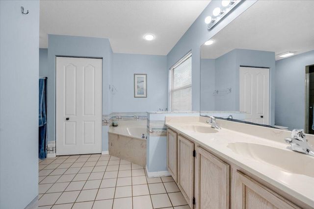 17424 121st Terrace N, Jupiter, FL 33478