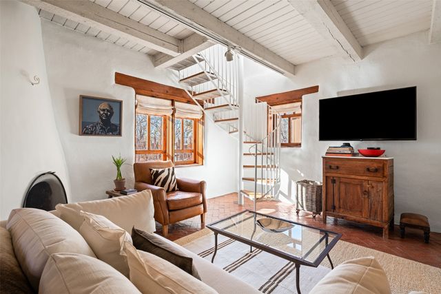 815 E Palace 22, Santa Fe, NM 87501