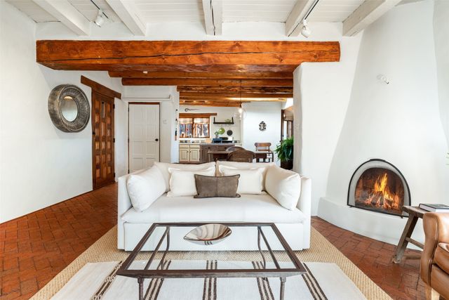 815 E Palace 22, Santa Fe, NM 87501