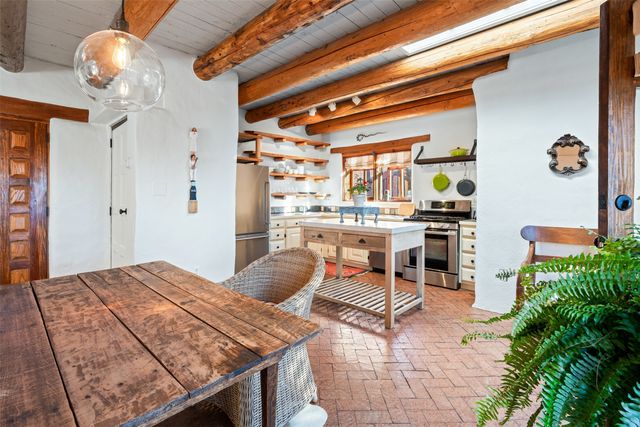 815 E Palace 22, Santa Fe, NM 87501