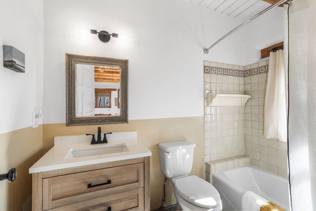 815 E Palace 22, Santa Fe, NM 87501