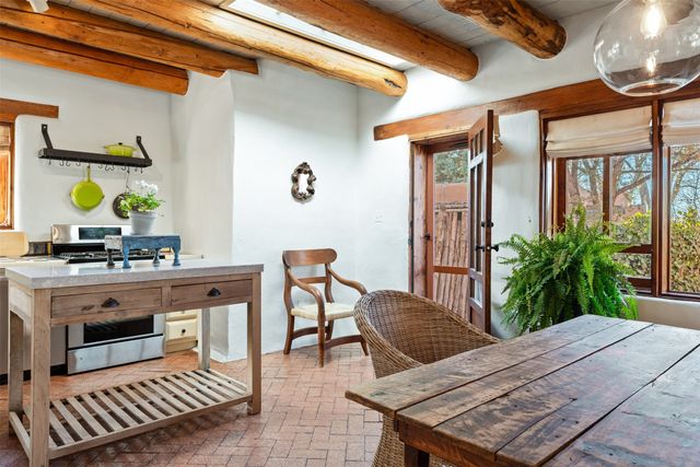 815 E Palace 22, Santa Fe, NM 87501