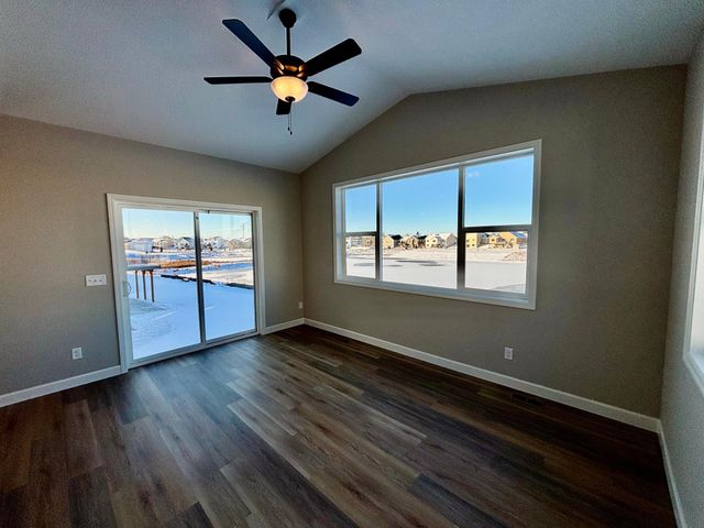 11764 5th Street NE, Hanover, MN 55341