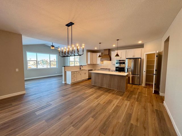 11764 5th Street NE, Hanover, MN 55341