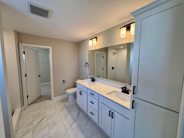 11764 5th Street NE, Hanover, MN 55341