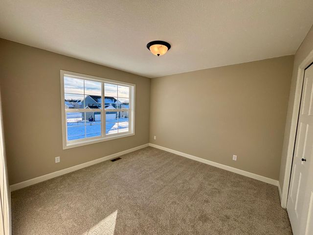 11764 5th Street NE, Hanover, MN 55341