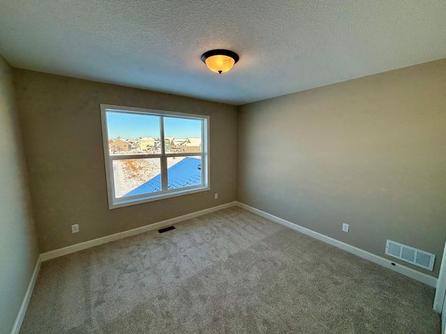 11764 5th Street NE, Hanover, MN 55341