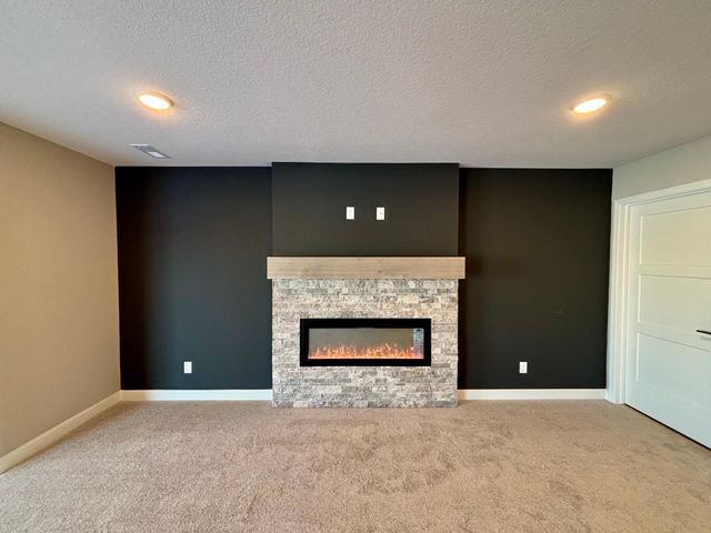 11764 5th Street NE, Hanover, MN 55341