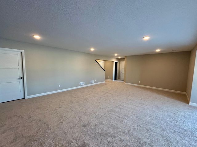 11764 5th Street NE, Hanover, MN 55341