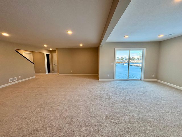 11764 5th Street NE, Hanover, MN 55341