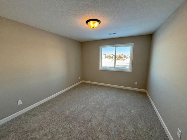 11764 5th Street NE, Hanover, MN 55341