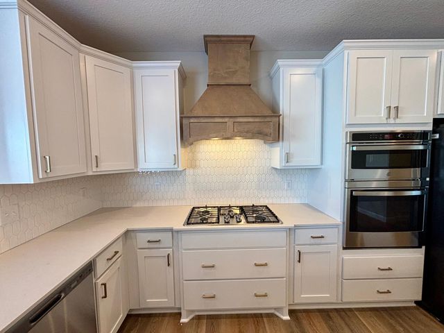 11764 5th Street NE, Hanover, MN 55341