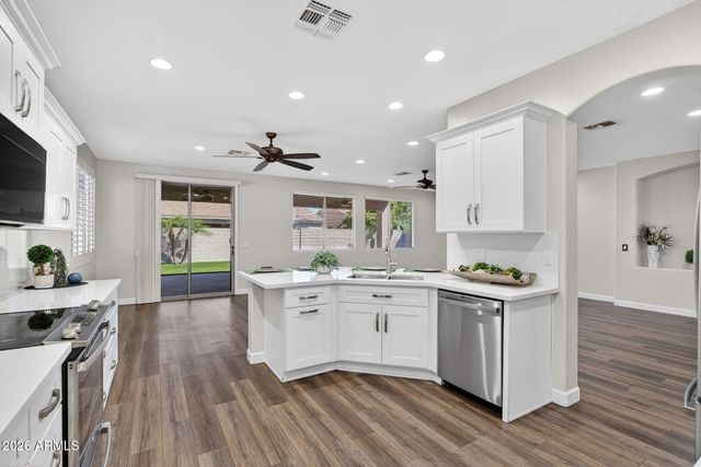 120 W BIRCHWOOD Place, Chandler, AZ 85248