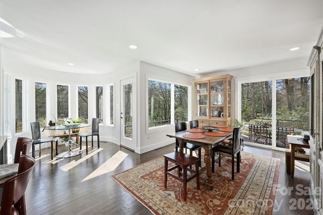 13730 Capriole Lane, Matthews, NC 28105