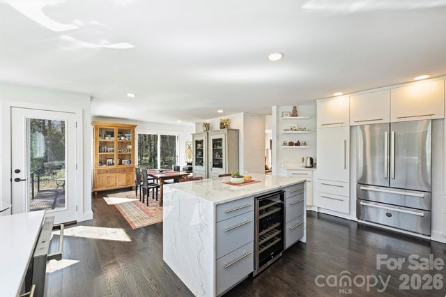 13730 Capriole Lane, Matthews, NC 28105